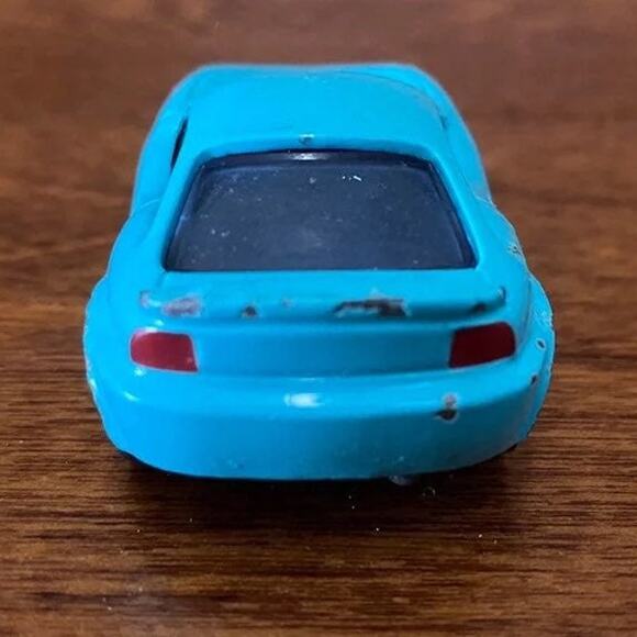 DISNEY PIXAR Cars Kori Turbowitz Diecast Car - Picture 4 of 5